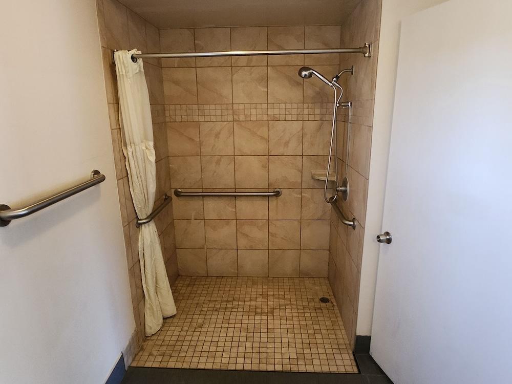 Vince's Motel Inc. photo 26