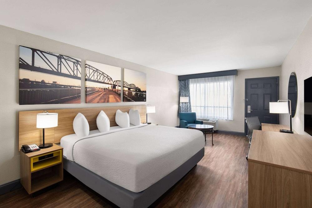 Days Inn by Wyndham Carlisle photo 5