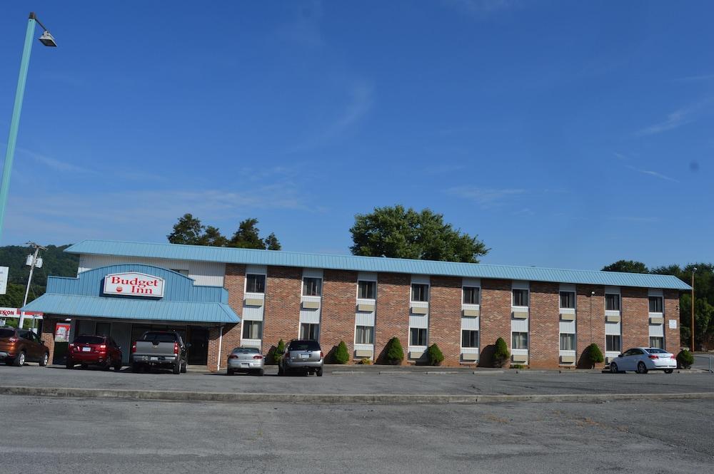 Budget Inn of Claypool Hill photo 1