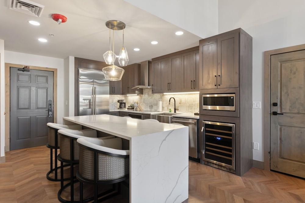 Westgate by Canyons Village Rentals photo 51
