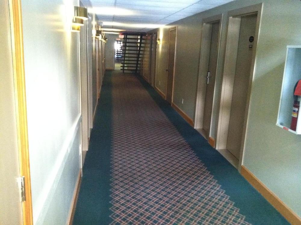 Heritage Inn photo 26