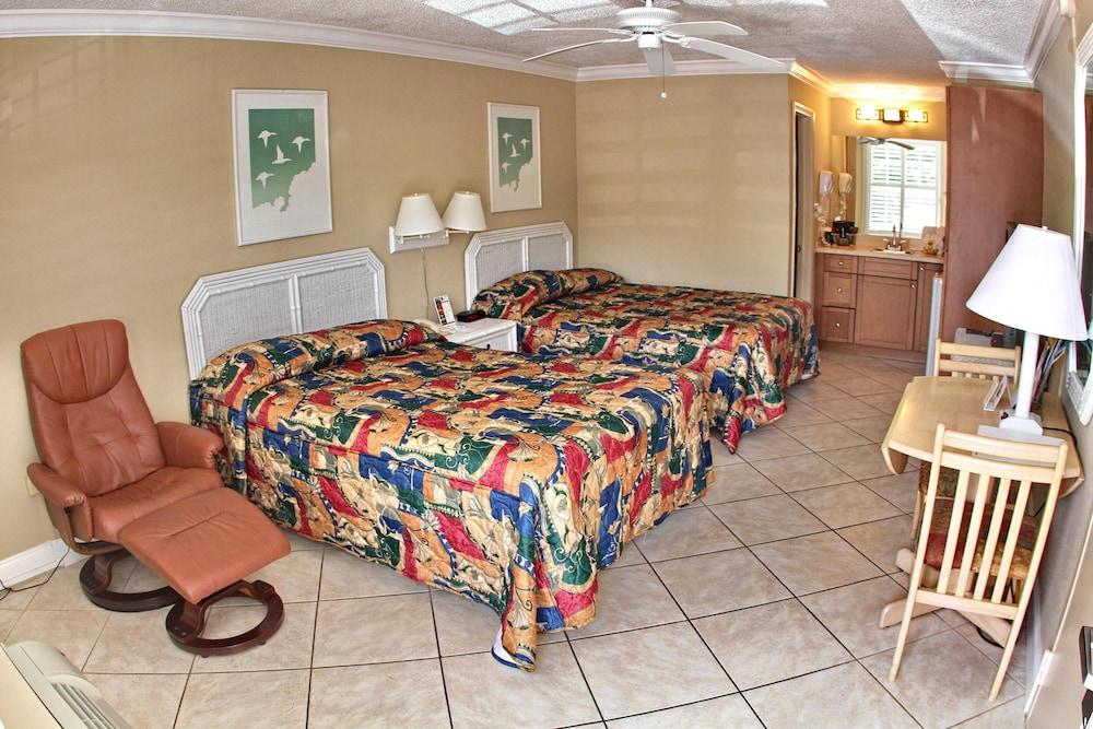Gulfcoast Inn Naples photo 10