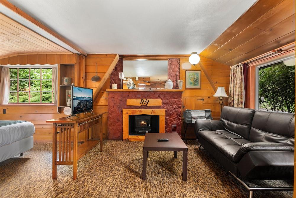 Robinhood Village Resort photo 45