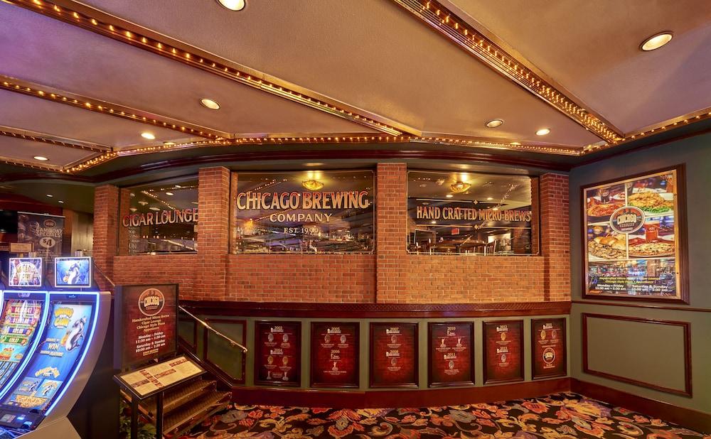 Four Queens Hotel and Casino photo 38