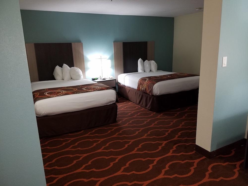 Baymont by Wyndham Grovetown Augusta photo 37
