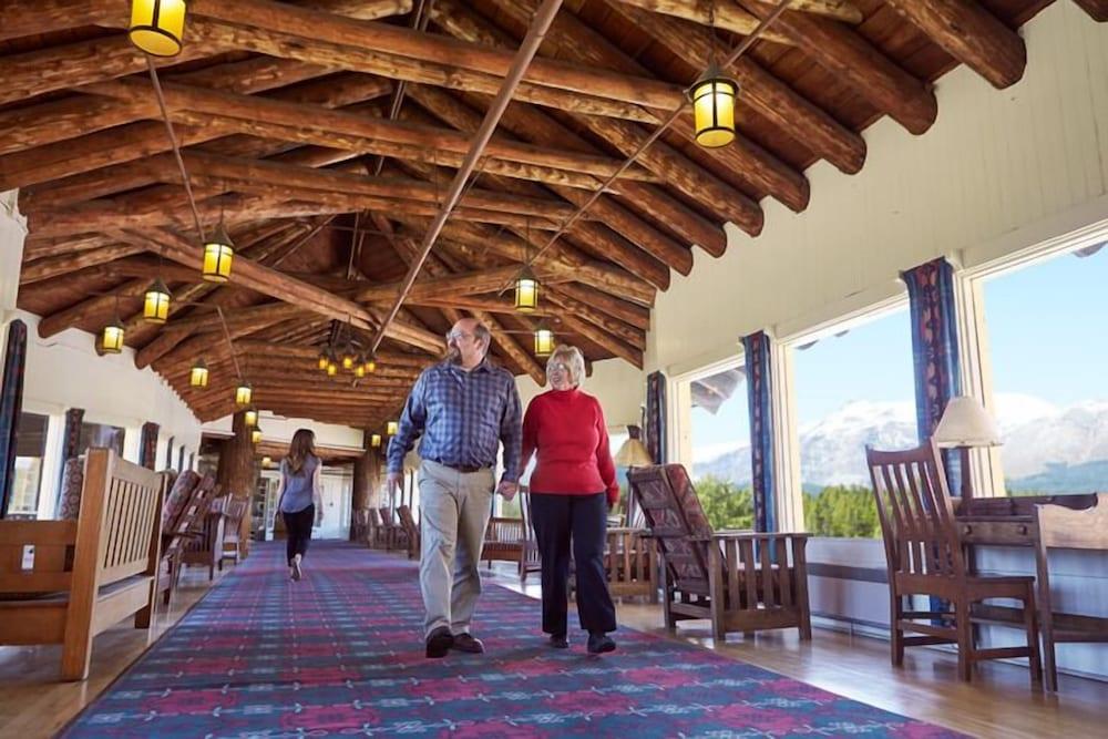 Glacier Park Lodge photo 17