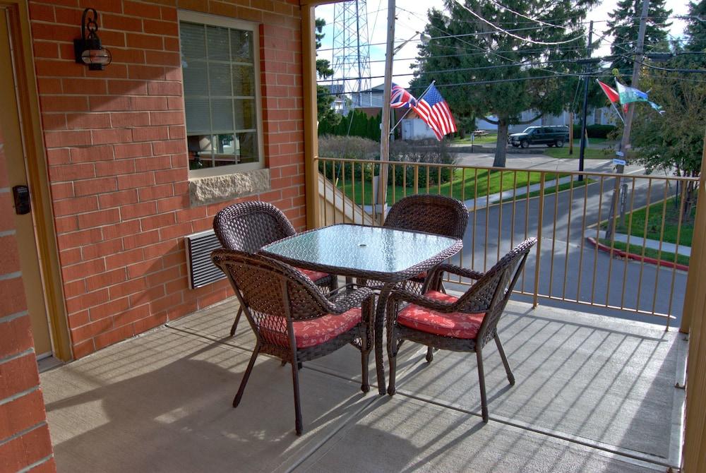 Put in Bay Victory Station Hotel photo 22