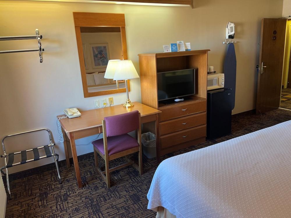 Days Inn by Wyndham Liberal KS photo 9