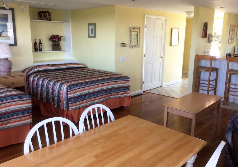 Cape View Motel photo 10