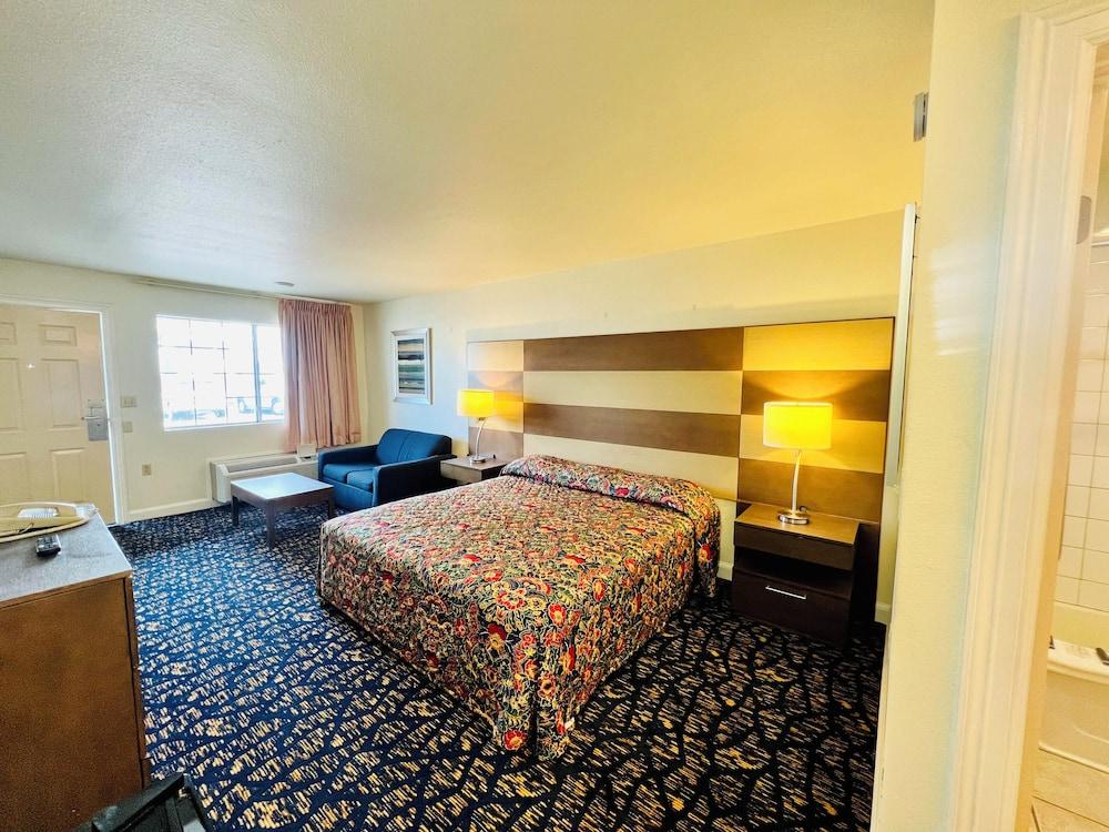 Rodeway Inn Garland Harbor Point photo 5