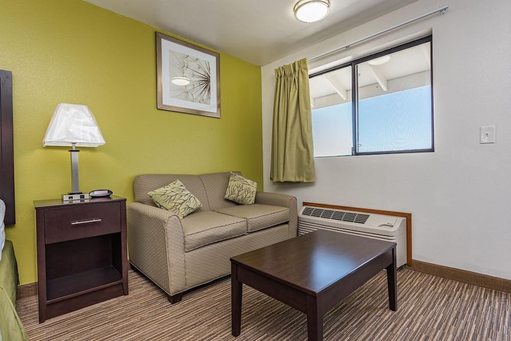 Sundowner Motel photo 7