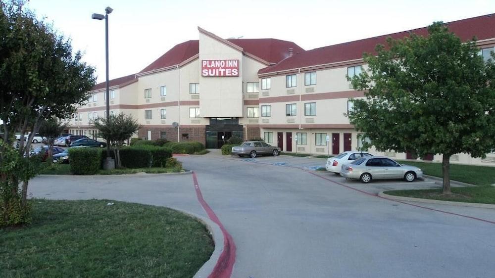 Plano Inn & Suites photo 30