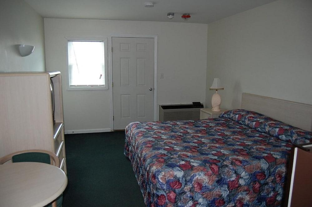 Point 1 Motel photo 12