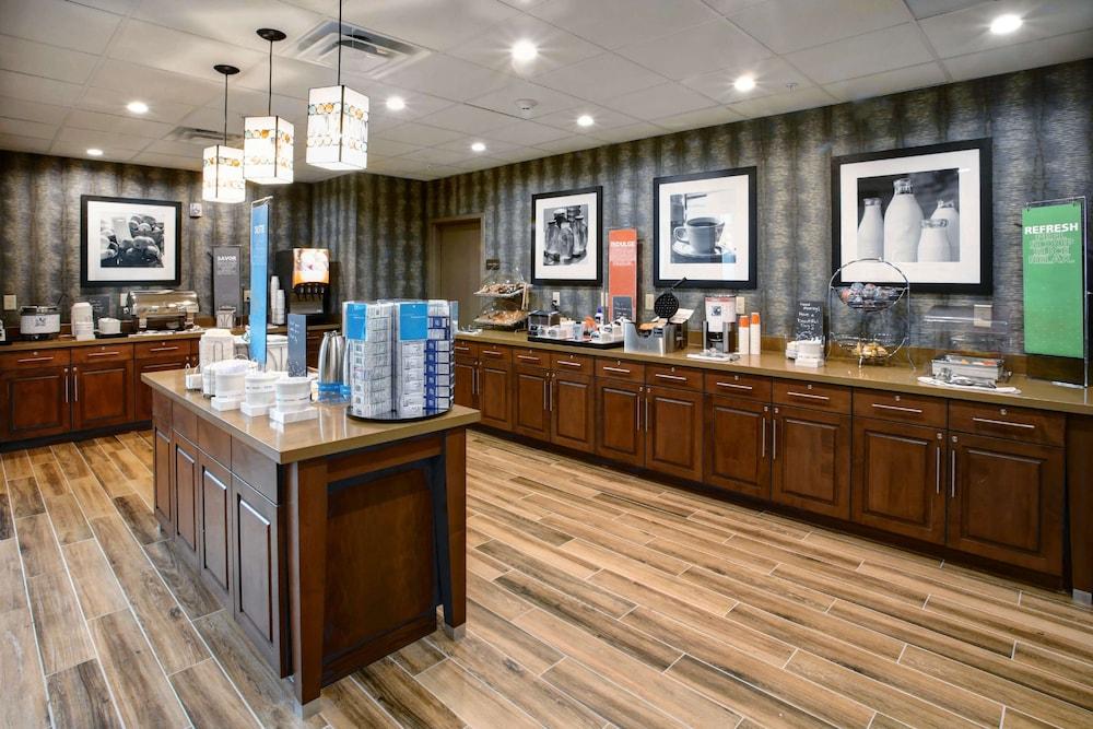 Hampton Inn & Suites Baltimore/Aberdeen photo 24
