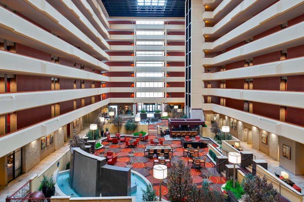 University Plaza Hotel and Convention Center Springfield photo 4