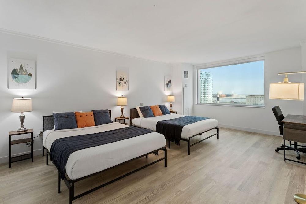 Sleep SIX 1BR2BA Cozysuites on Boardwalk photo 6
