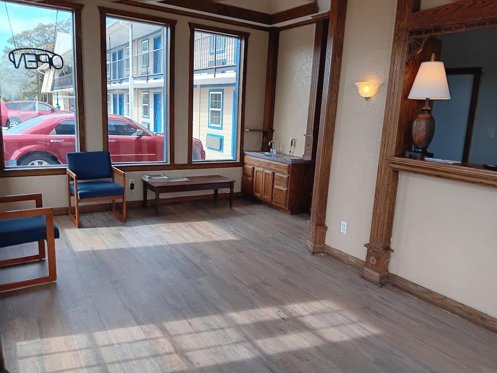 Ball Parks Inn photo 1