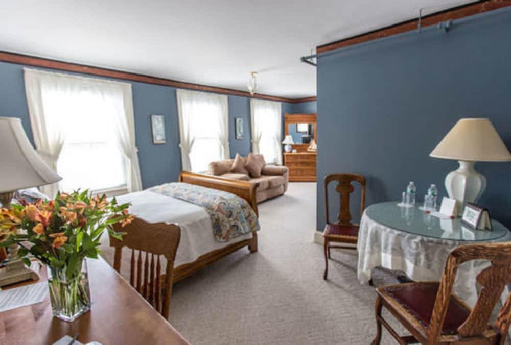 Admiral Fitzroy Inn photo 8