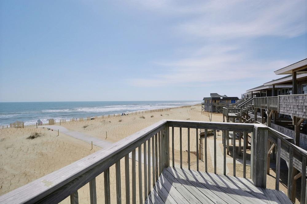 Lighthouse View Oceanfront Lodging photo 64