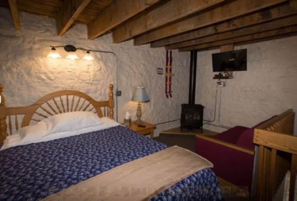 Stone Mill Hotel & Suites photo 85