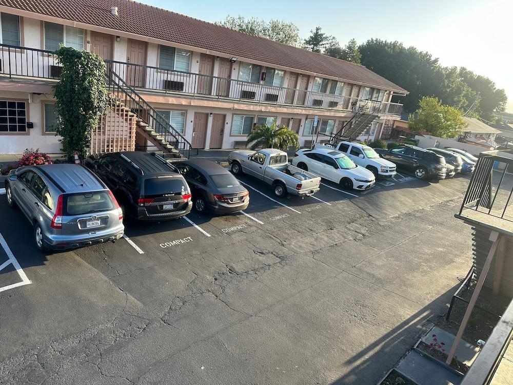 Morganhill Inn Motel photo 20