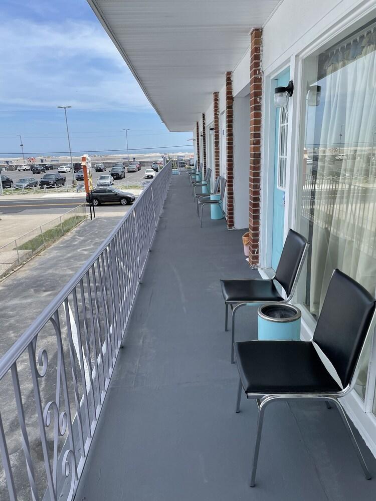 Searay Motel photo 25