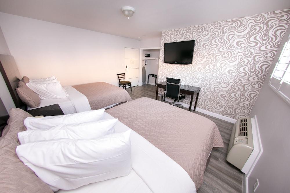 Metropolitan Inn & Suites photo 10