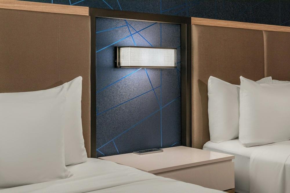 Springhill Suites By Marriott Denver Westminster photo 33