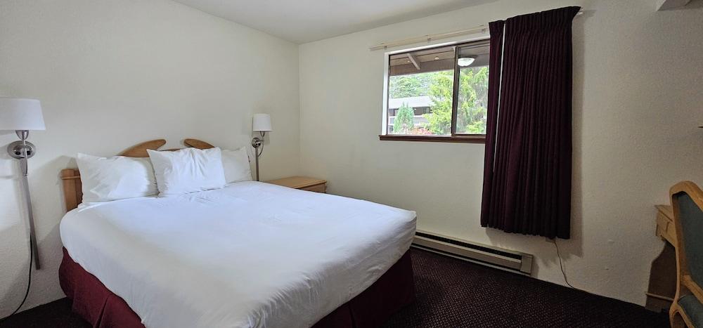 Olympic Suites Inn photo 13