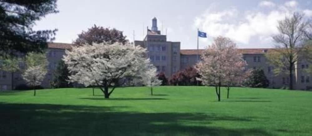 William F. Bolger Center photo 25