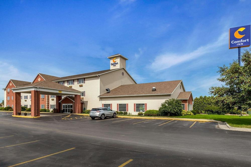 Comfort Inn Story City photo 32