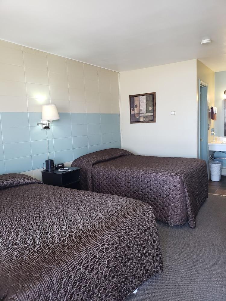 Viking Inn photo 16