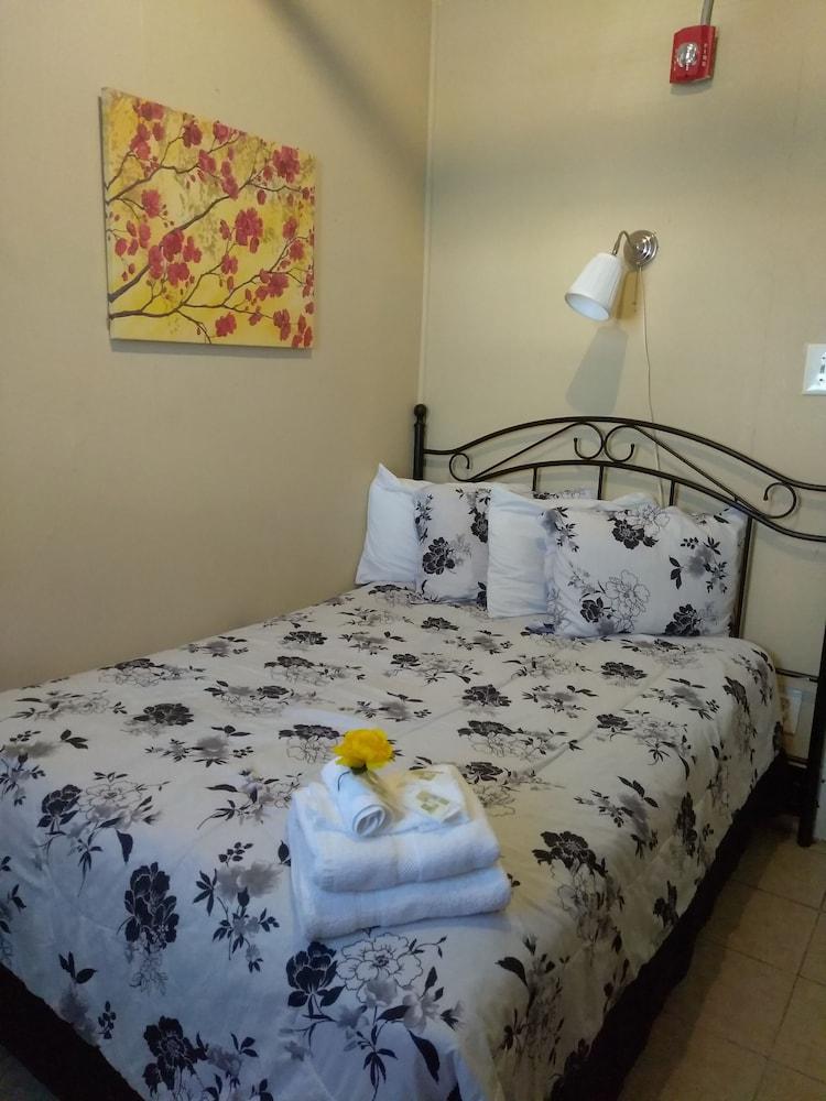 Neptune Hotel photo 26