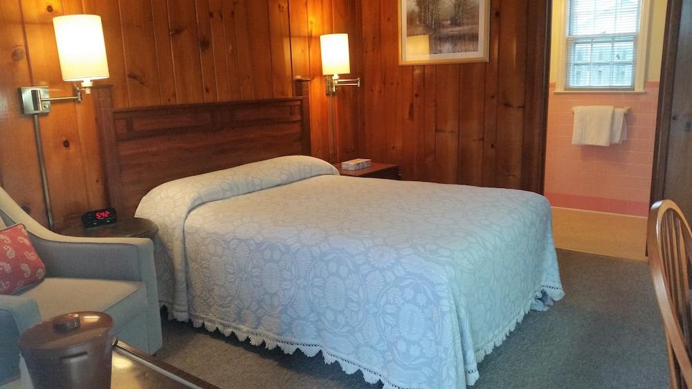 Roosevelt Inn of Hyde Park photo 6