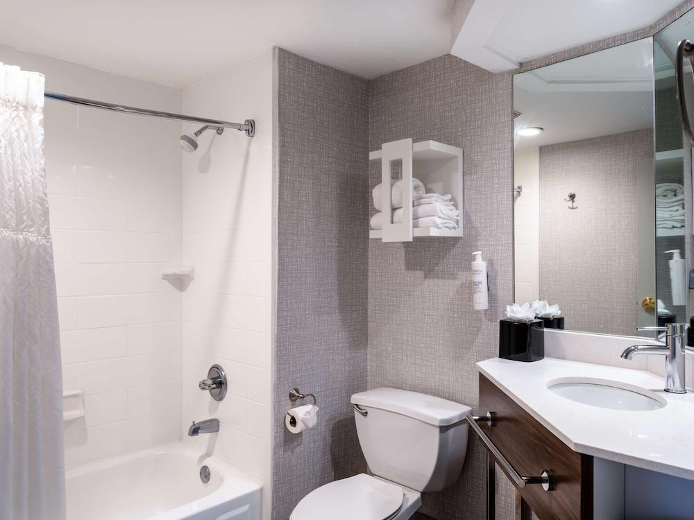Hampton Inn Peachtree Corners Norcross photo 18
