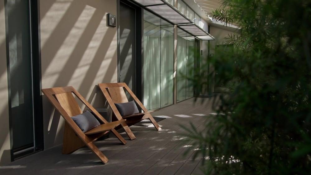 Frame Hotel - Treehouse photo 3