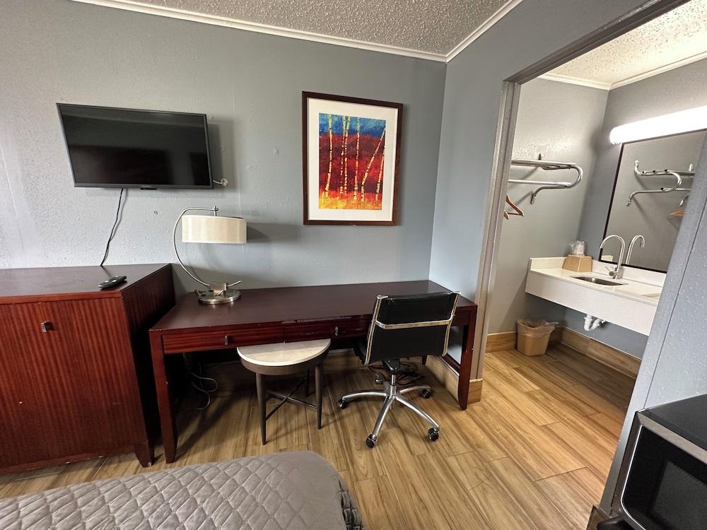 Studio Suites photo 10