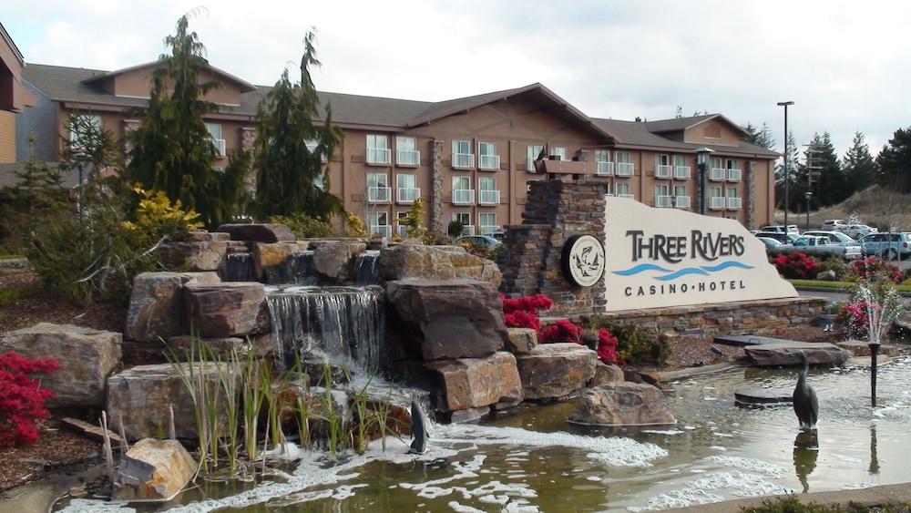 Three Rivers Casino Resort photo 11