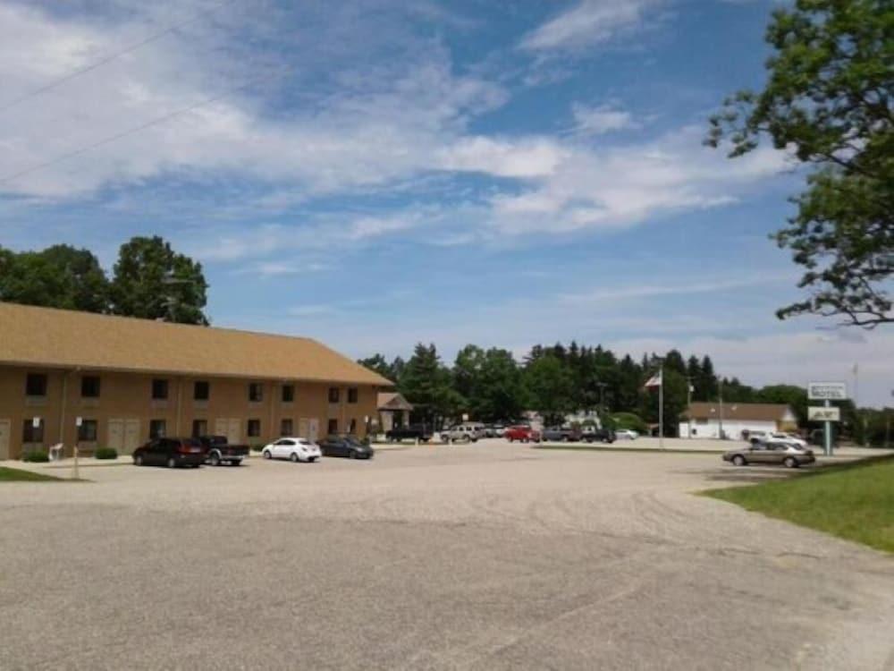 Oakridge Motel photo 8