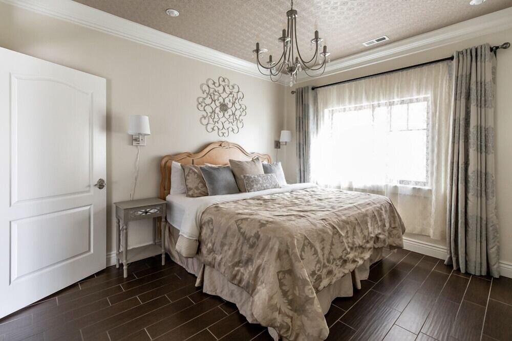Aspenwood Manor photo 77