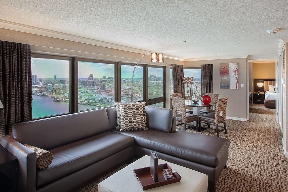 Golden Nugget photo 22