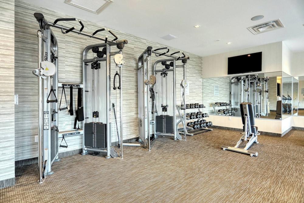 Courtyard by Marriott North Brunswick photo 23