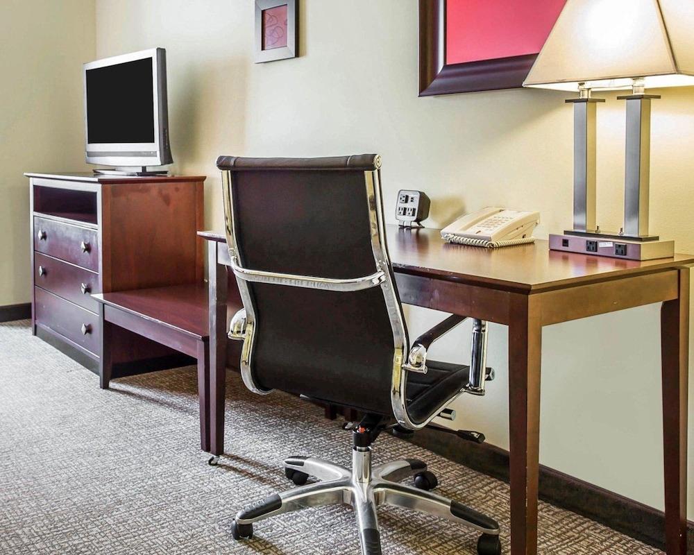 Comfort Suites Rock Hill Manchester Meadows Area photo 11