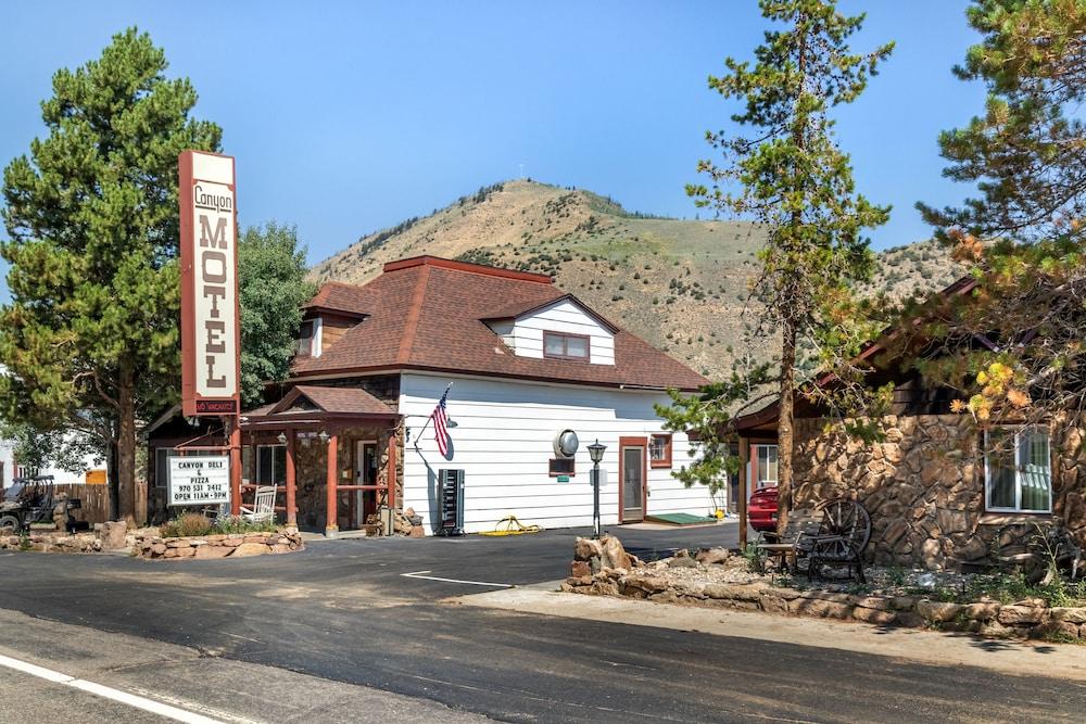 Canyon Motel photo 20