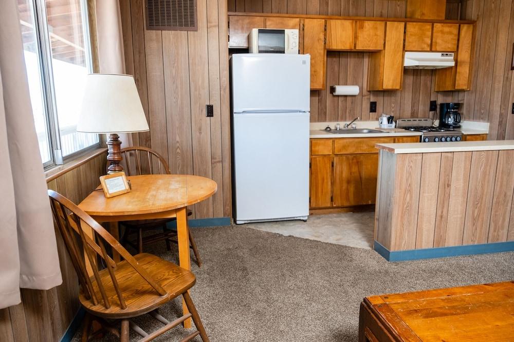 Cold Springs Station Resort photo 3