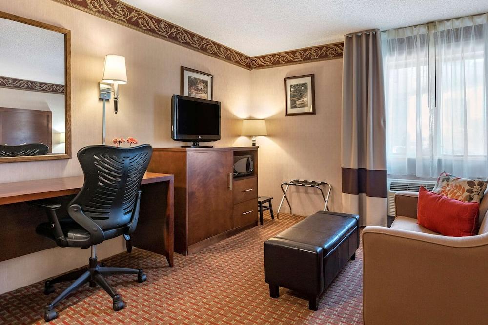 Quality Inn Saint Ignace I-75 photo 5