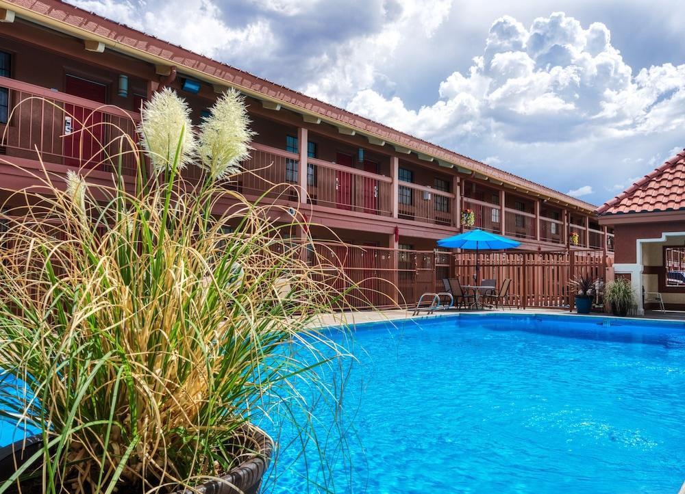 San Mateo Inn photo 25