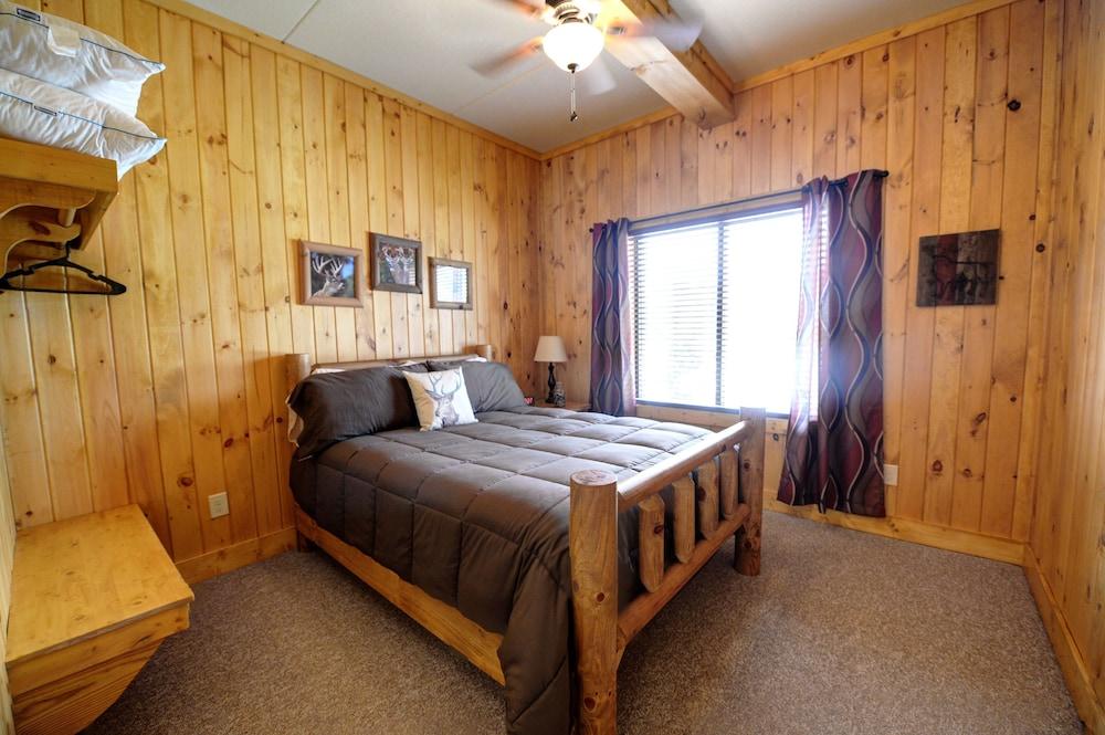 Blue Water Resort photo 7
