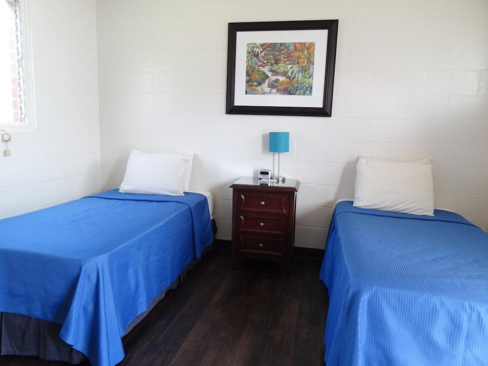 Tip Top Motel Cafe & Bakery photo 11
