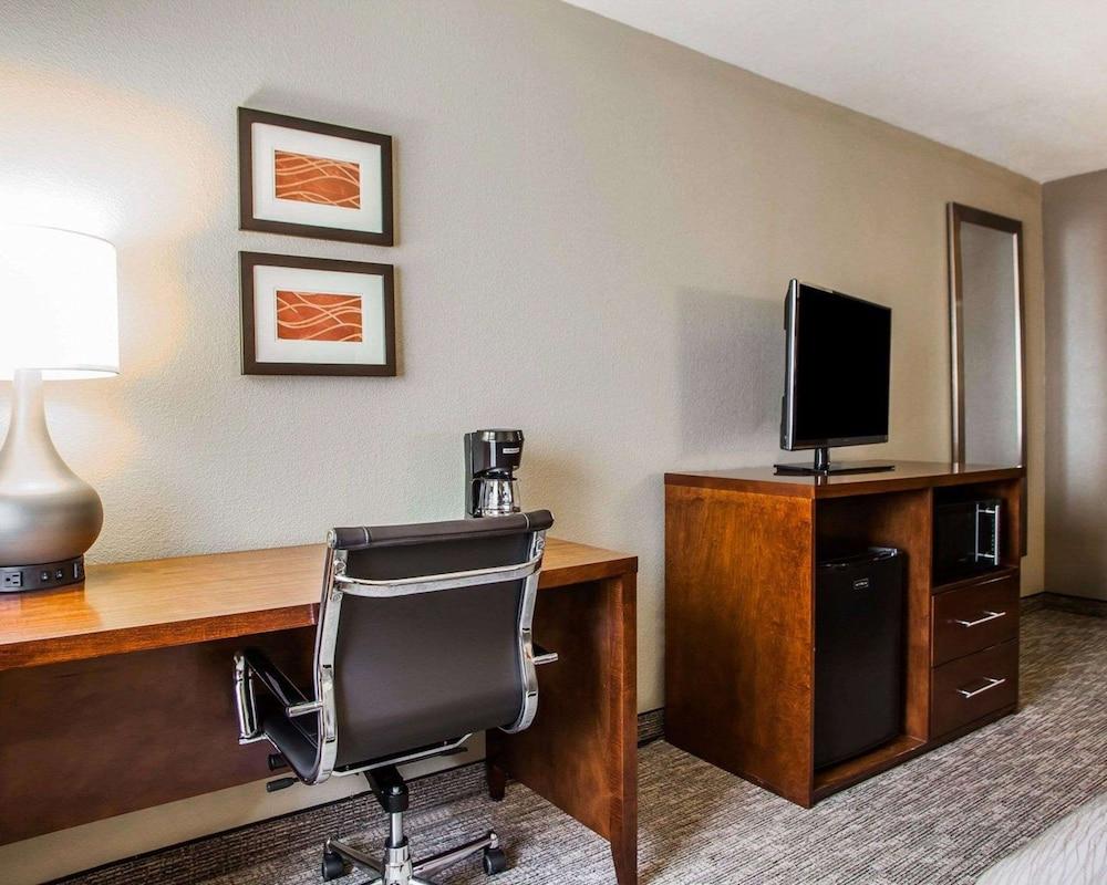 Comfort Inn Marshalltown South photo 10